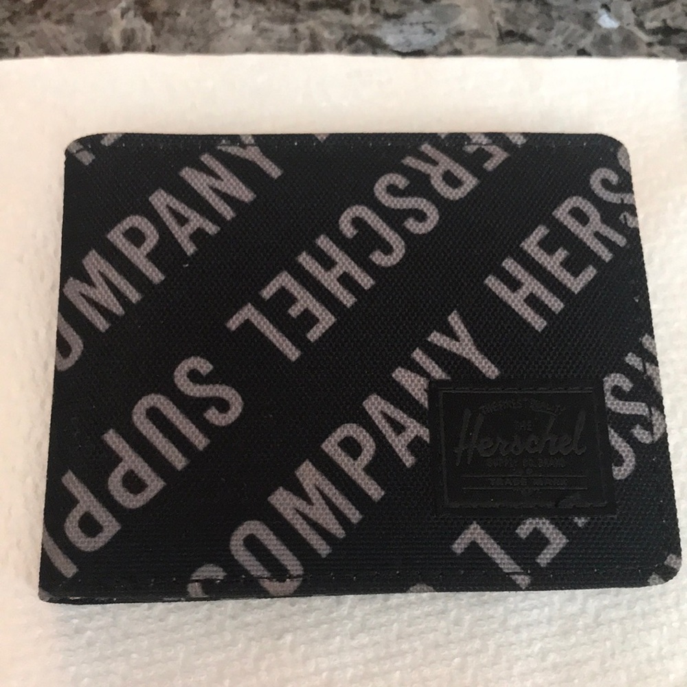 Herschel Supply Company billfold wallet